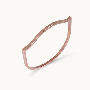 Open image in slideshow, Cheoma Plain Bangle
